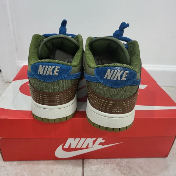 Rare Nike Dunks - Picture 5 of 7